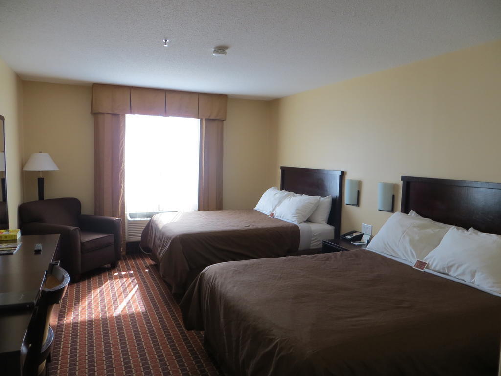 Poplar Tree Inn Stoughton Quarto foto